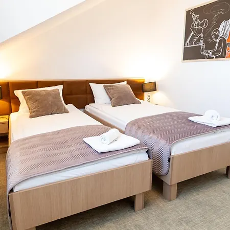 Avangarda Szálloda 3*