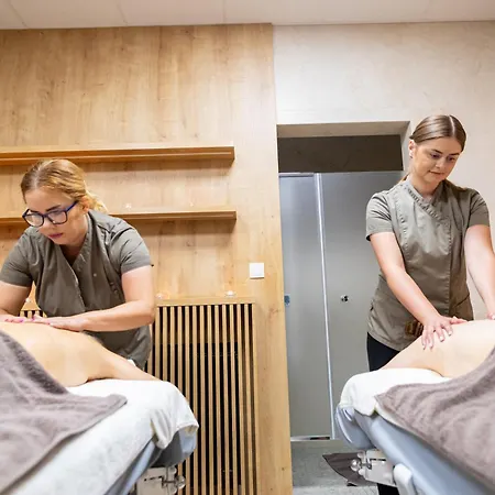 Avangarda Szálloda 3*