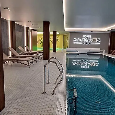 Avangarda Hotell Rozan