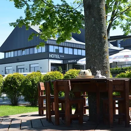 Avangarda 3* Różan