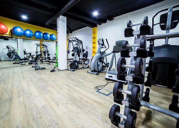 Hotel Avangarda Rozan