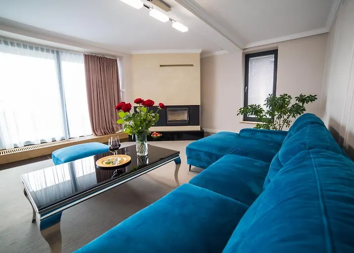 Hotel Avangarda Rozan