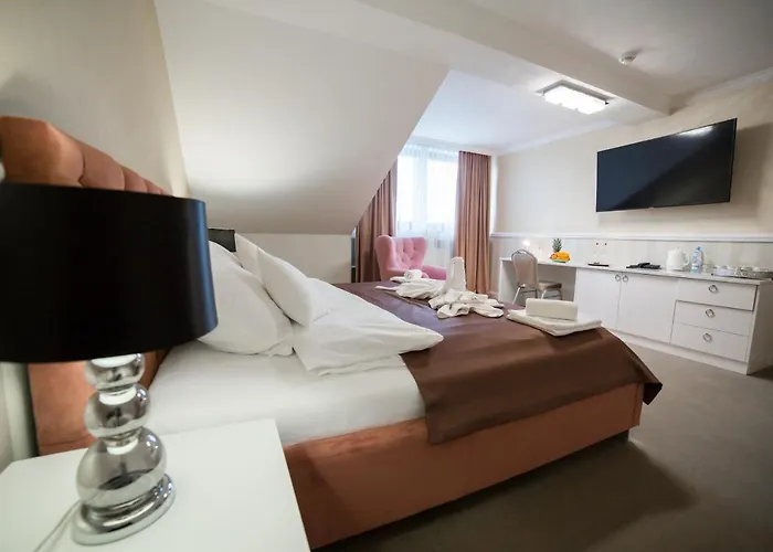 Avangarda Hotel Rozan