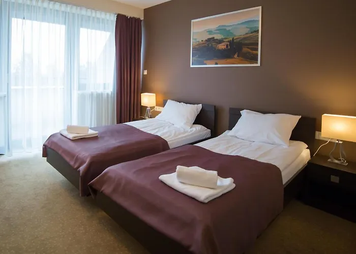 Avangarda Hotel Rozan