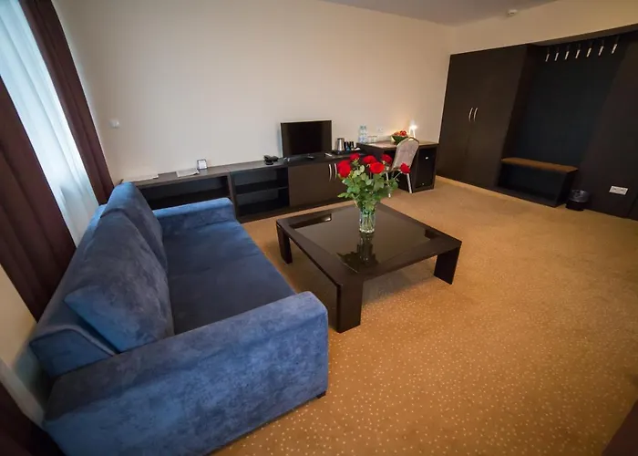 Avangarda Hotel Rozan